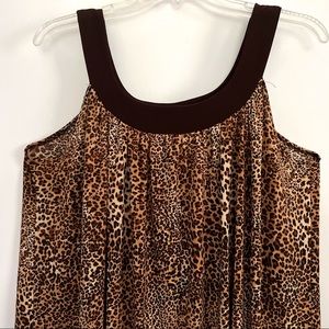 Leopard print designer tank. Star Vixen design. Well made.Super soft. Great cond